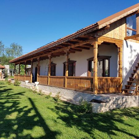 Verada Tour Guest House Somova Eksteriør bilde