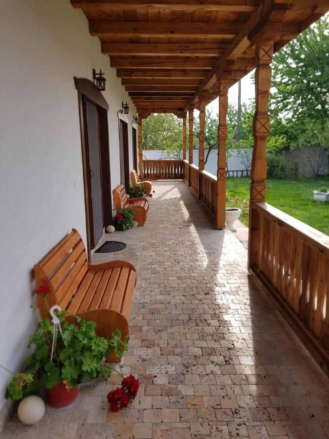 Verada Tour Guest House Somova Eksteriør bilde